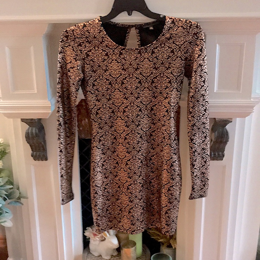 Gold long sleeve bodycon dress